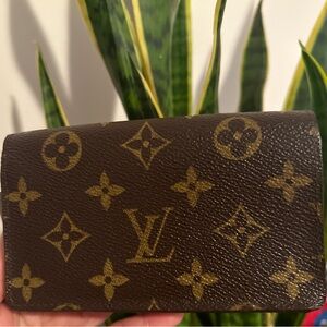 Authentic Louis Vuitton Monogram Tressor Wallet